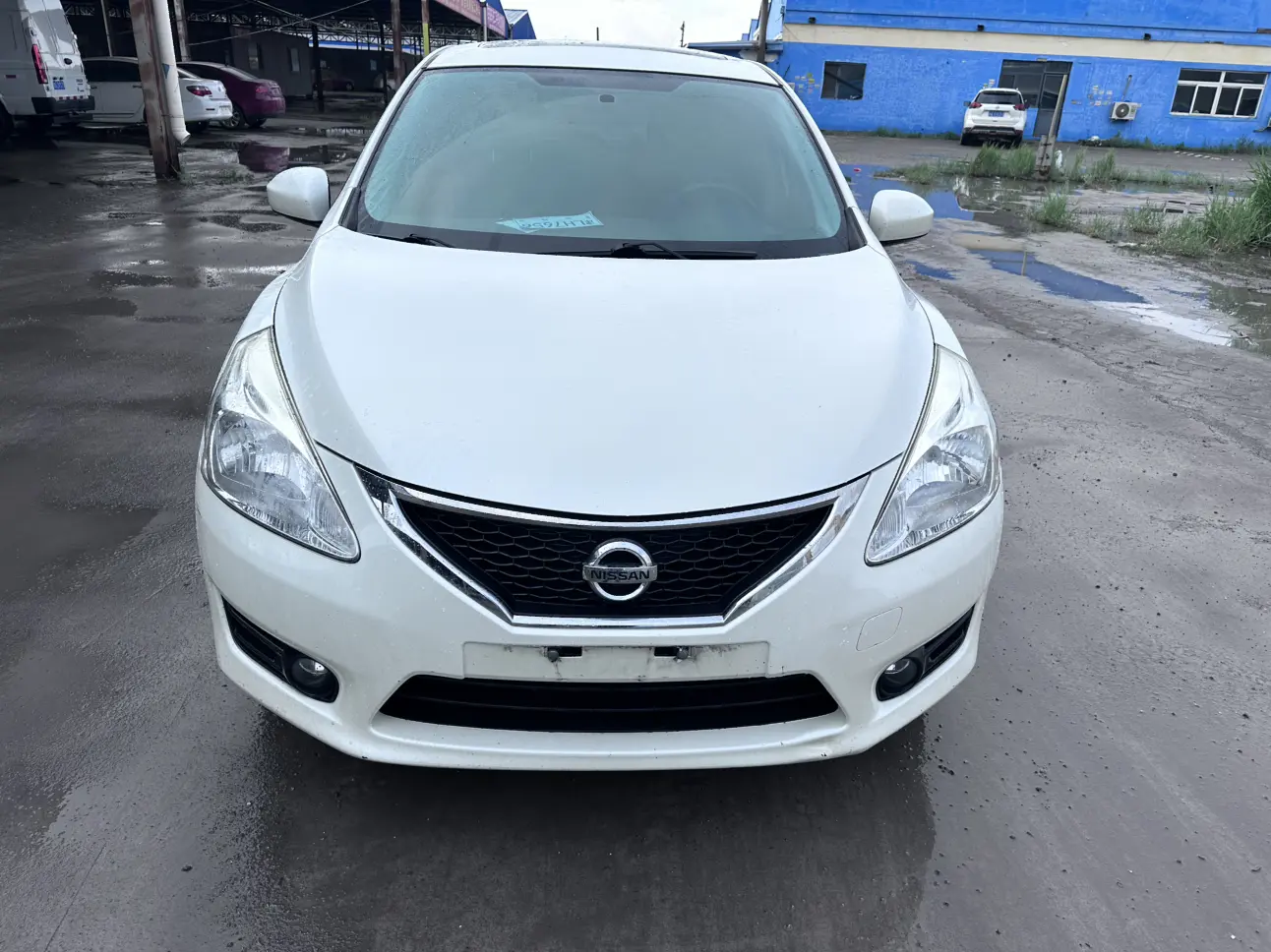 Nissan Tiida