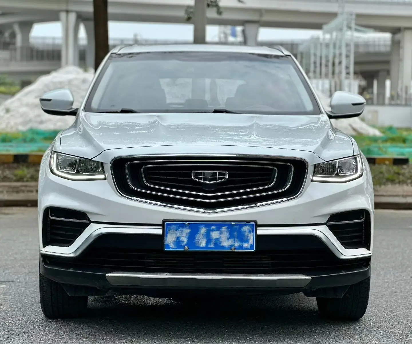 Geely Atlas