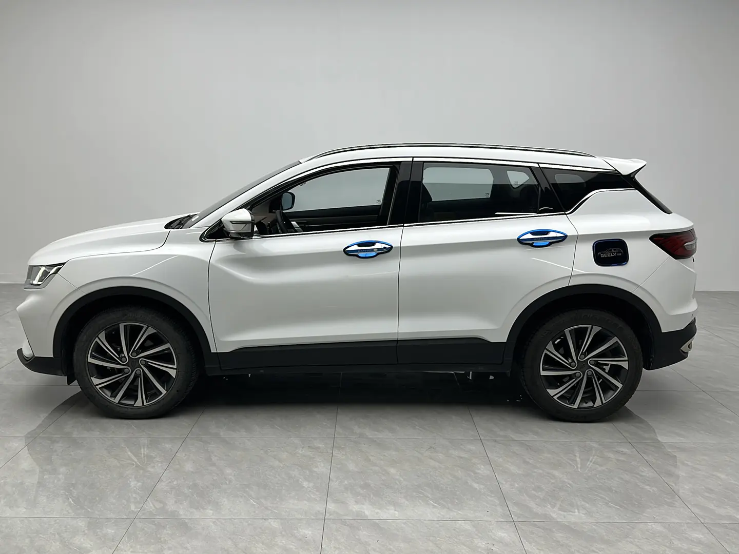 Geely Coolray SX11