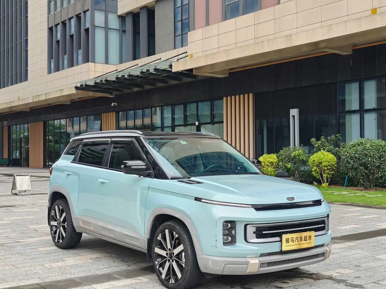 Geely ICON