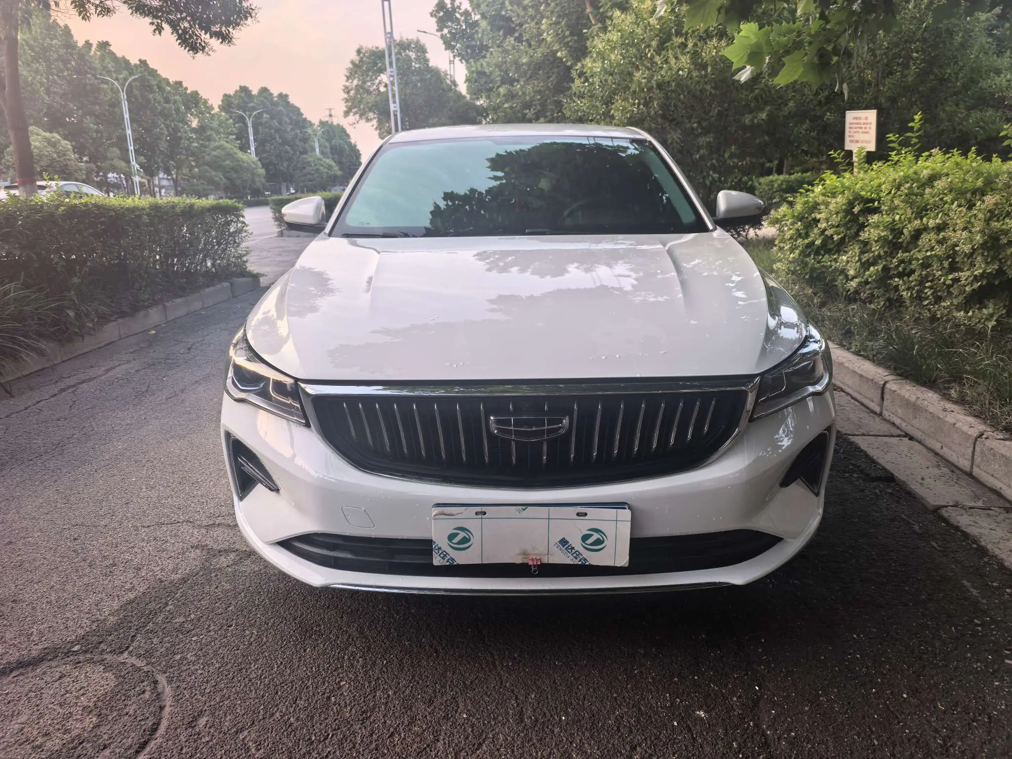 Geely Emgrand