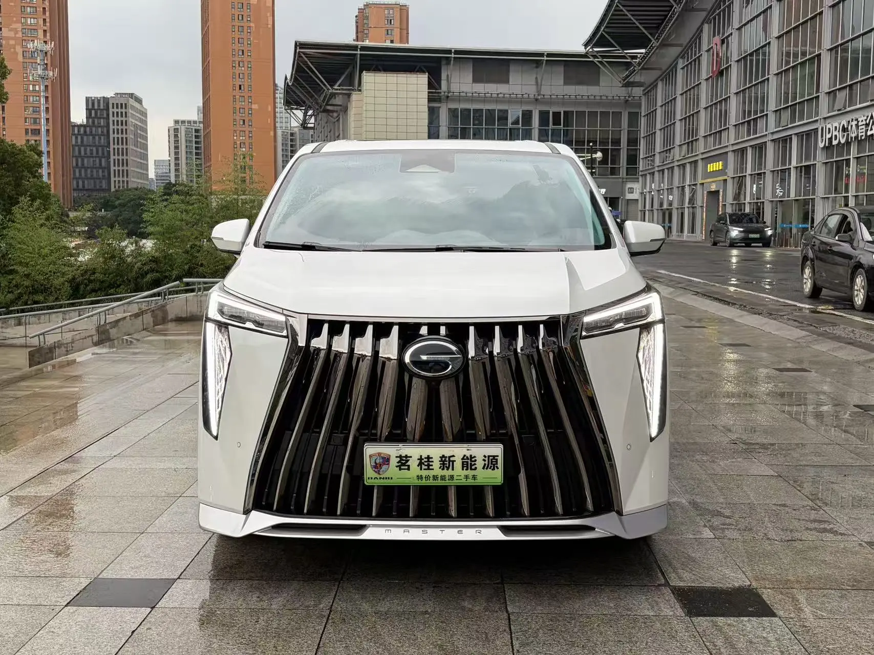GAC Trumpchi E9 PHEV