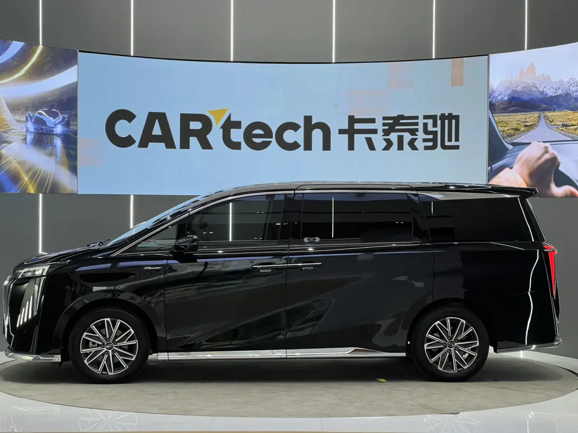 GAC Trumpchi M8