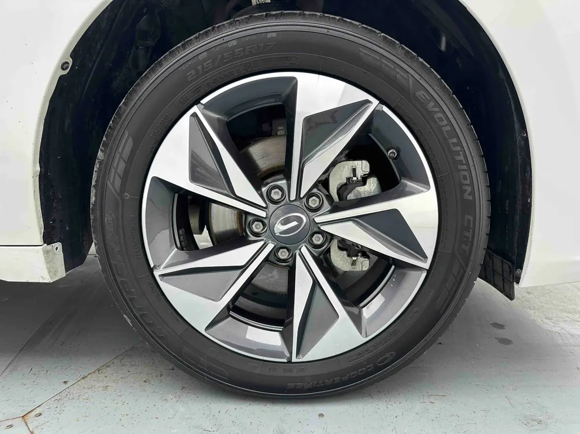 GAC Trumpchi M6
