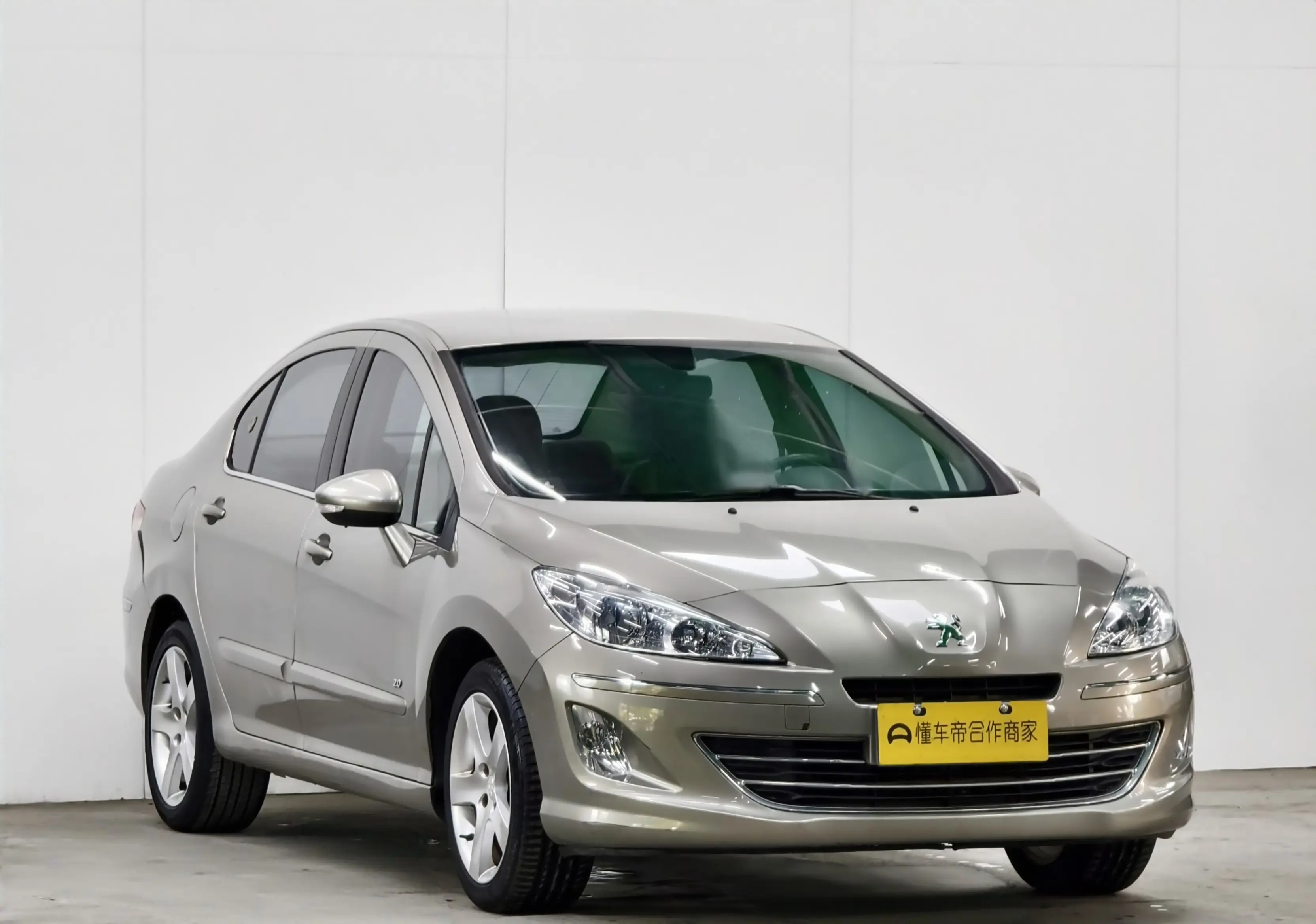 Peugeot 408