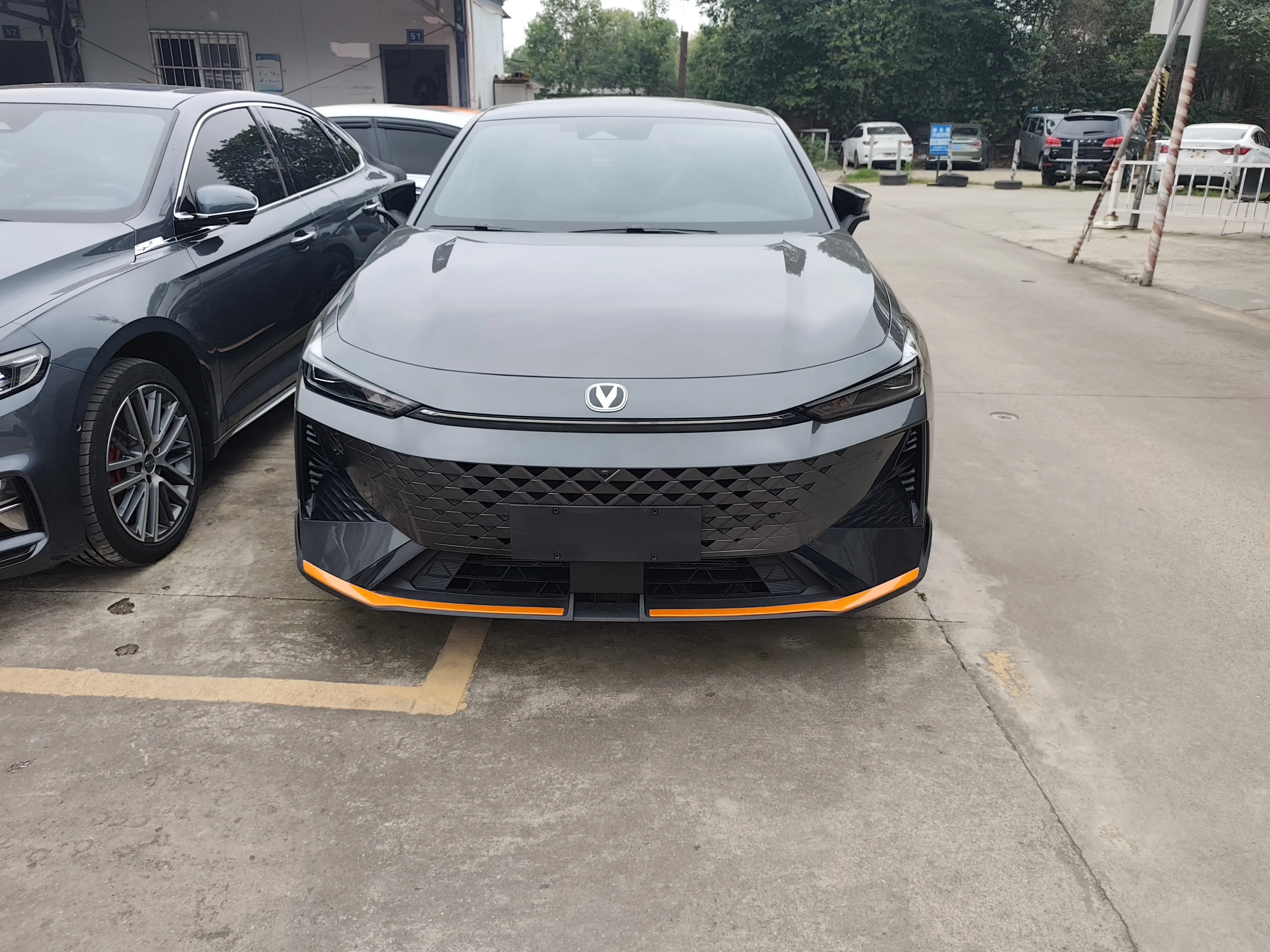 Changan UNI-V