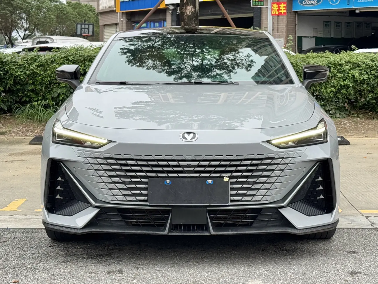 Changan UNI-V
