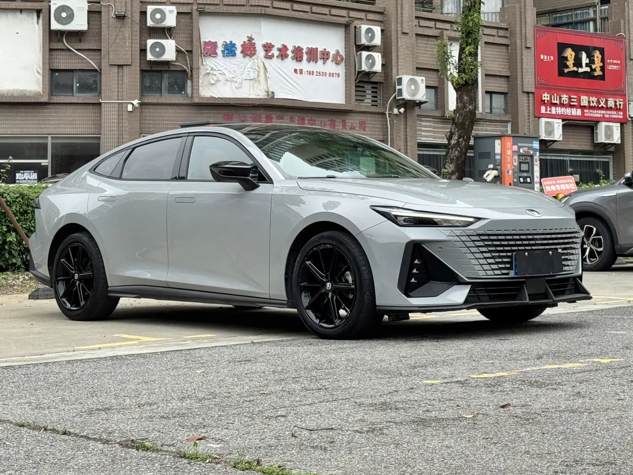 Changan UNI-V