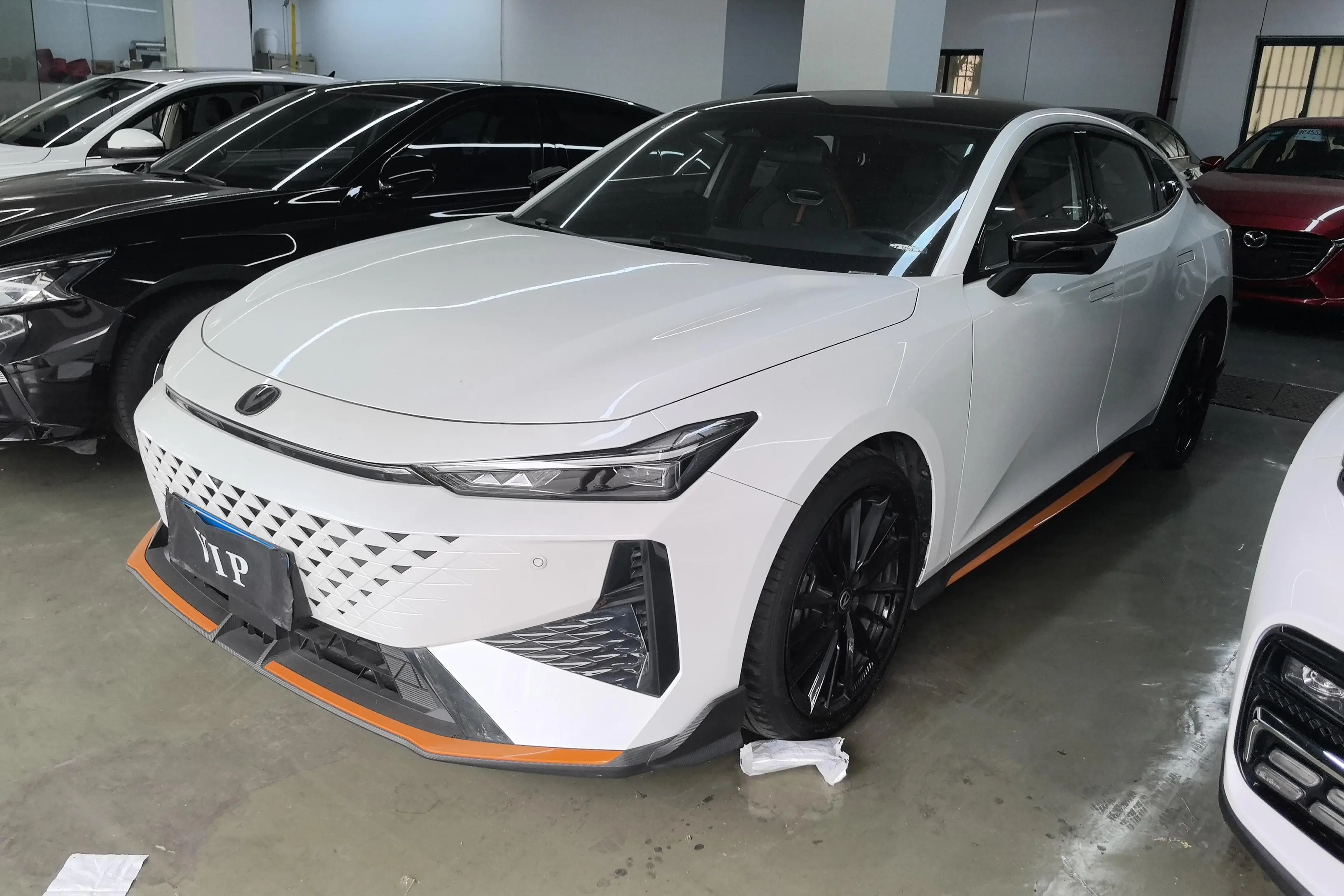 Changan UNI-V