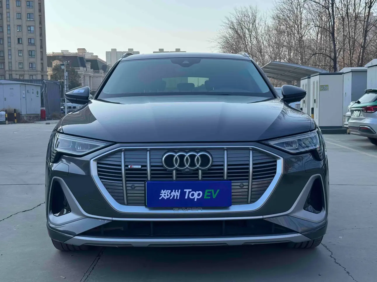 Audi e-tron