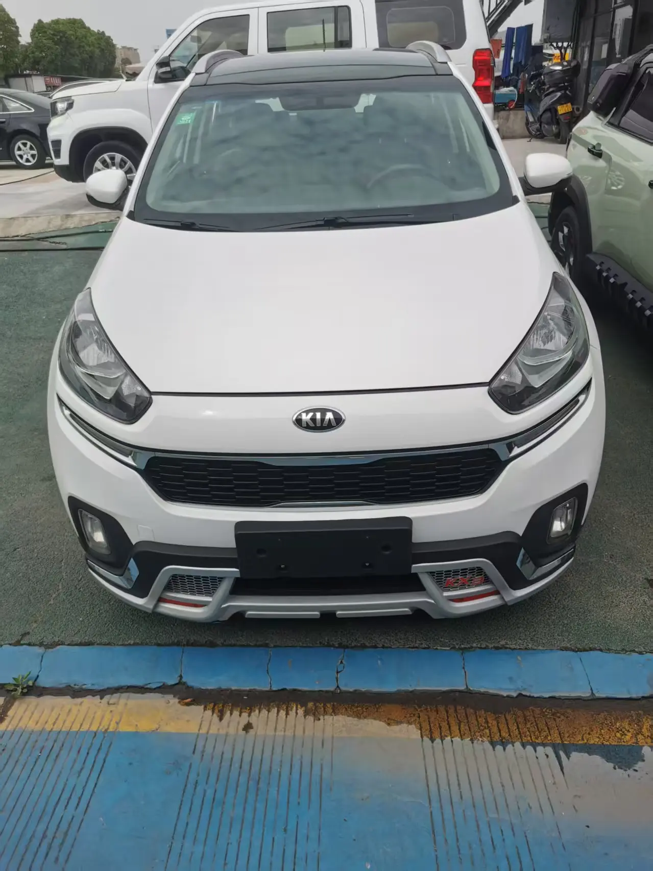 Kia Run proudly