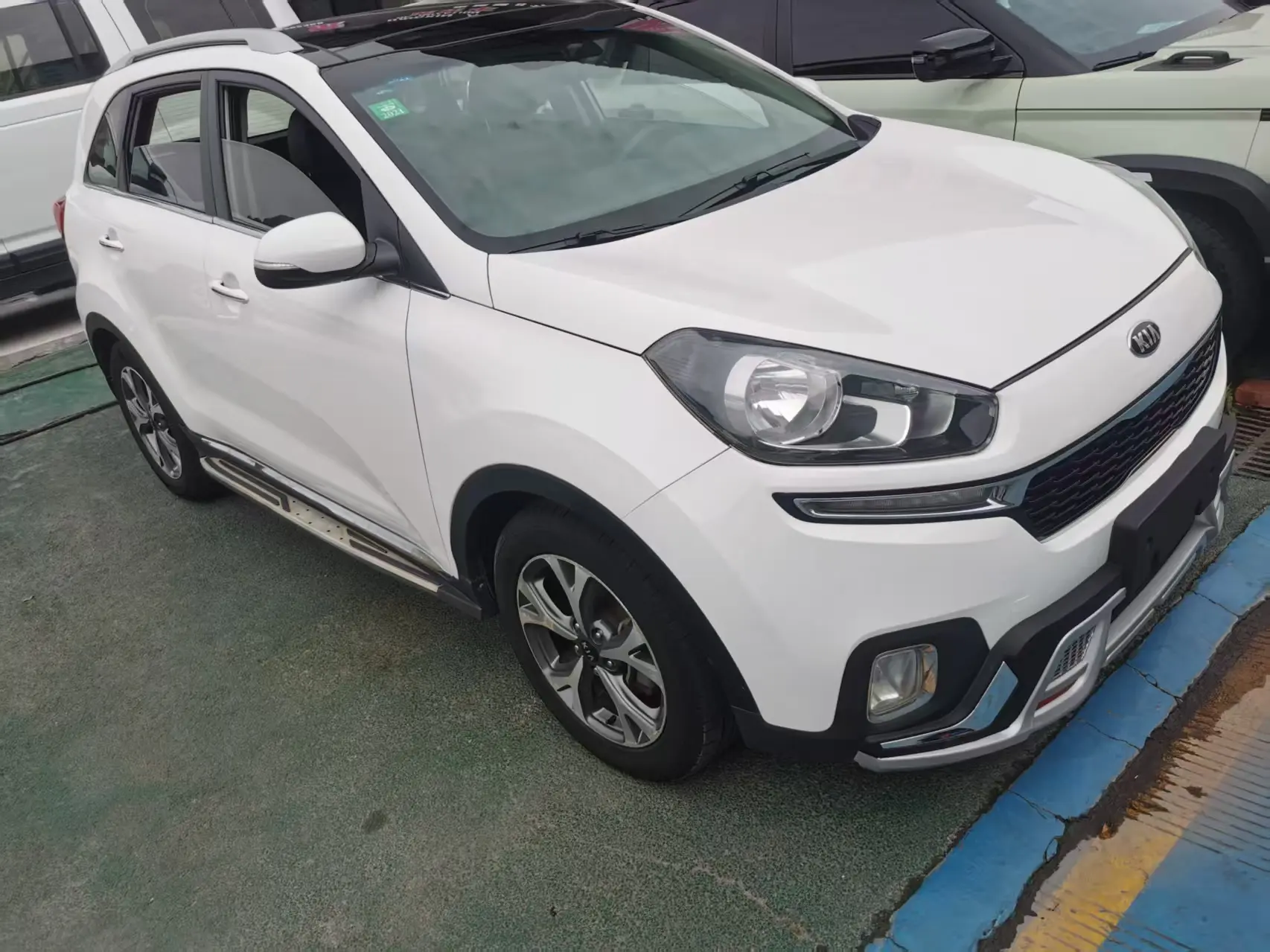 Kia Run proudly
