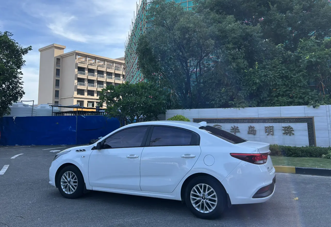 Kia K2