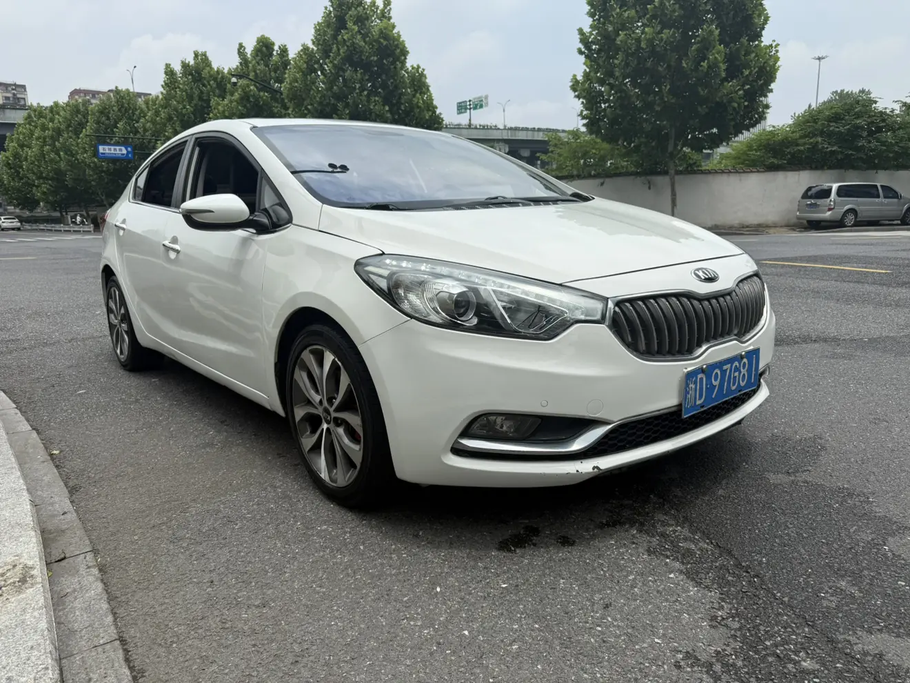 Kia K3