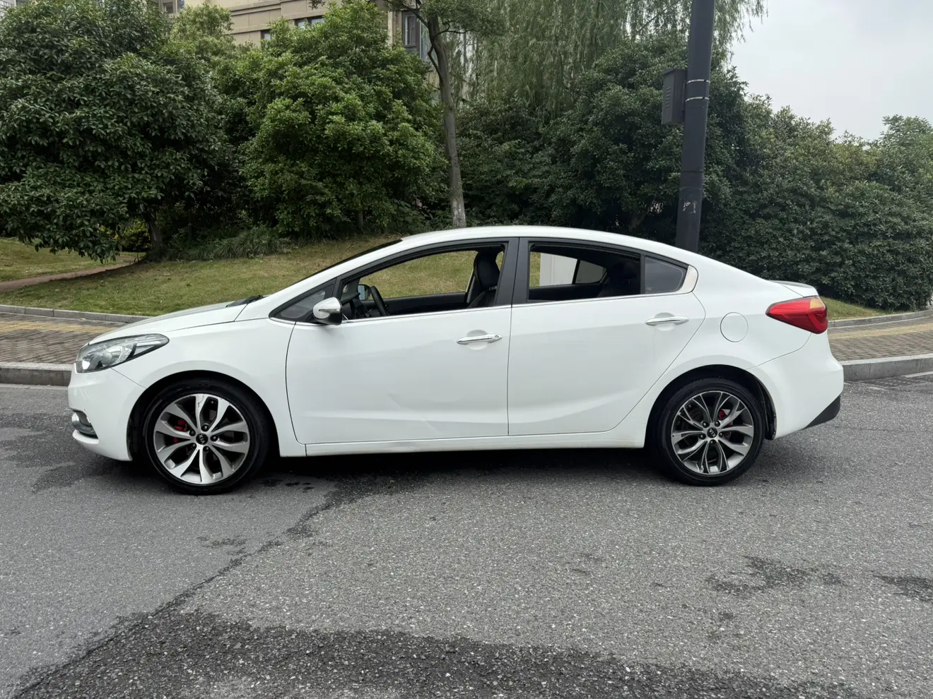 Kia K3