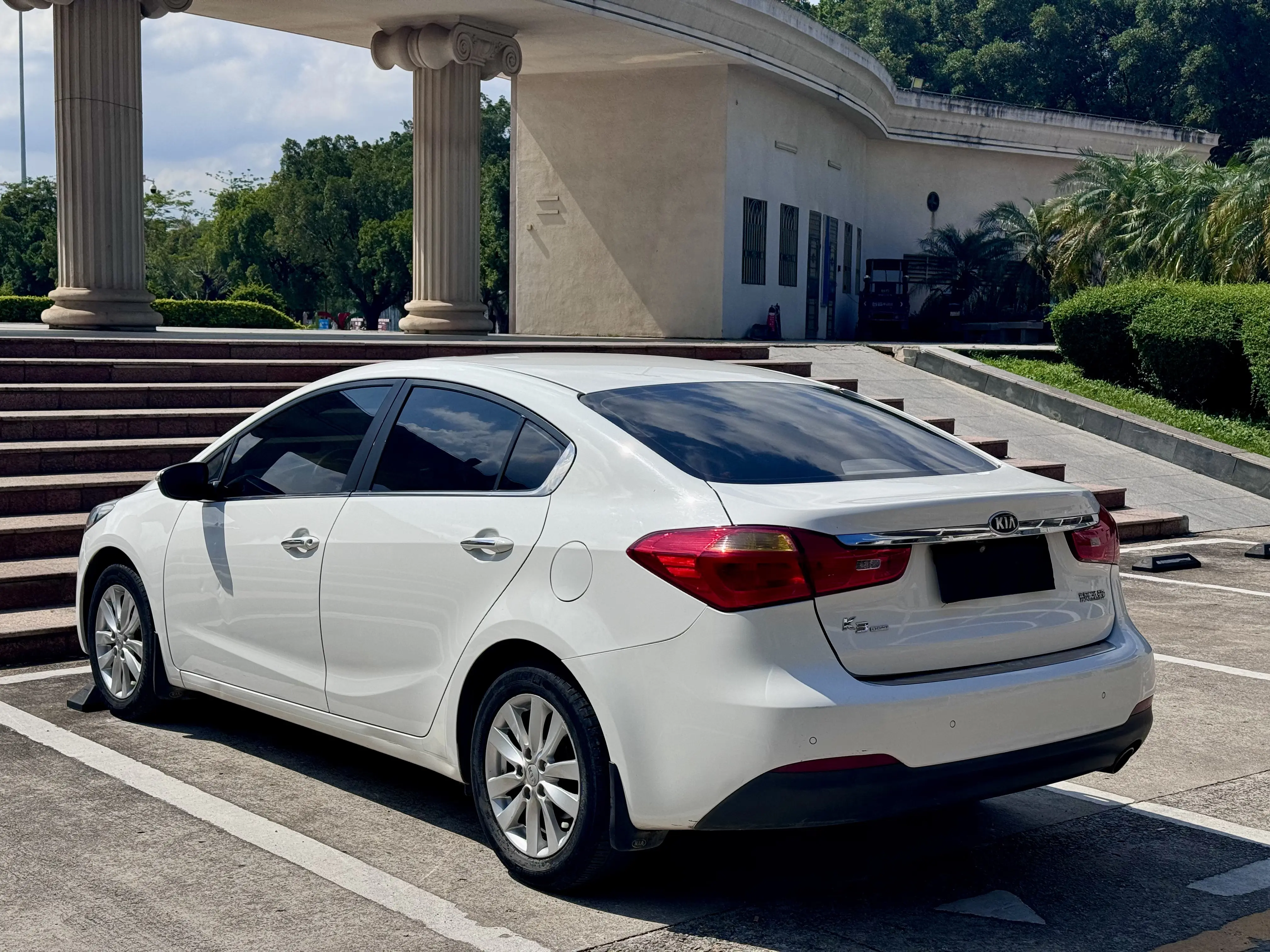 Kia K3