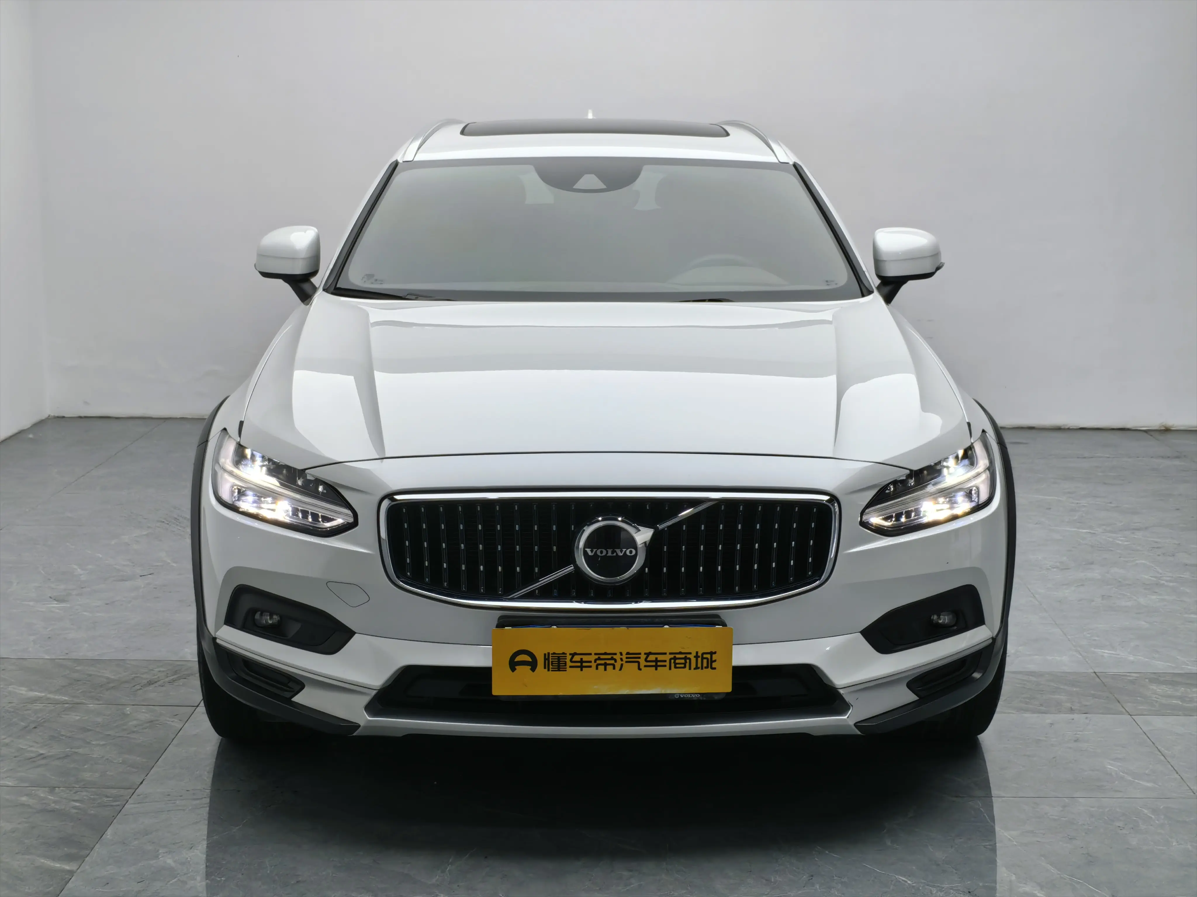 Volvo V90