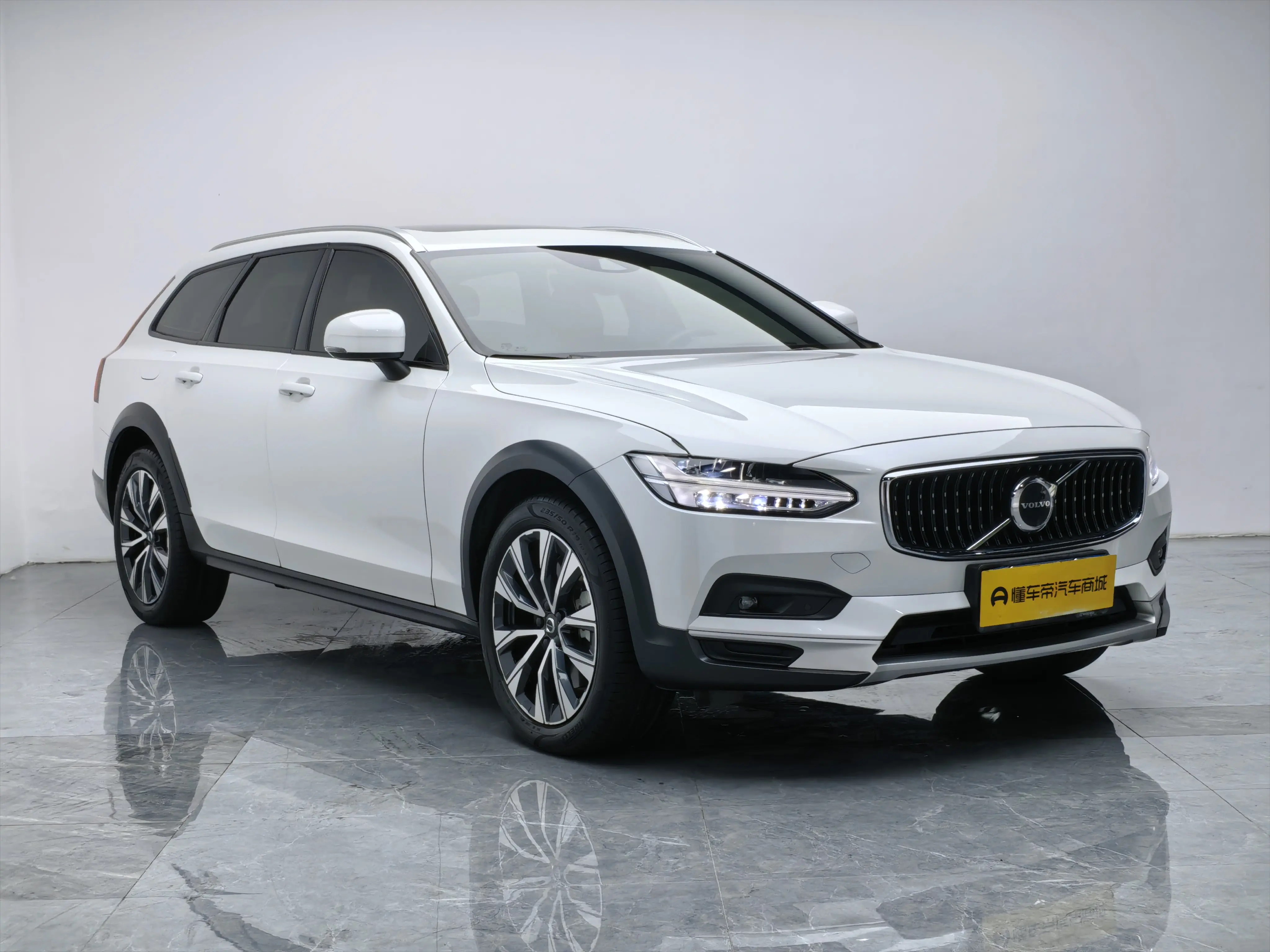 Volvo V90