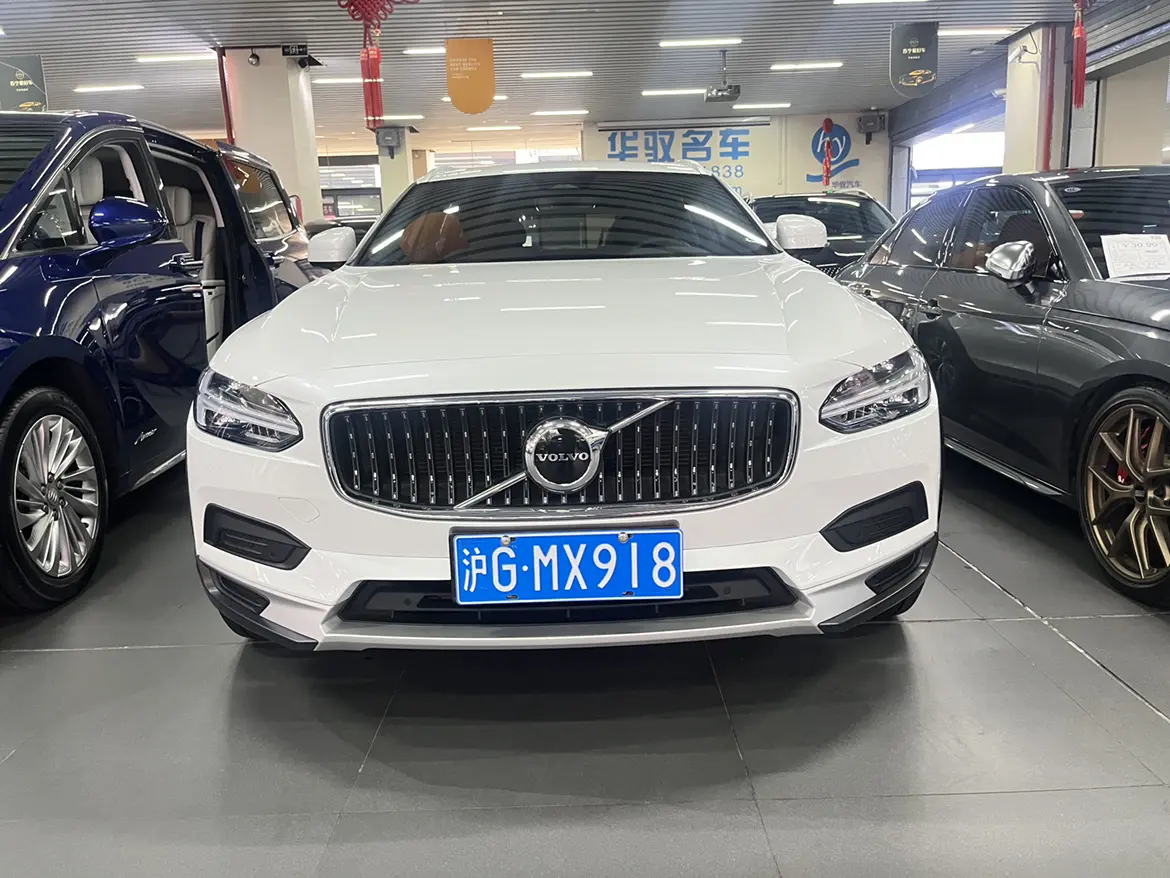 Volvo V90