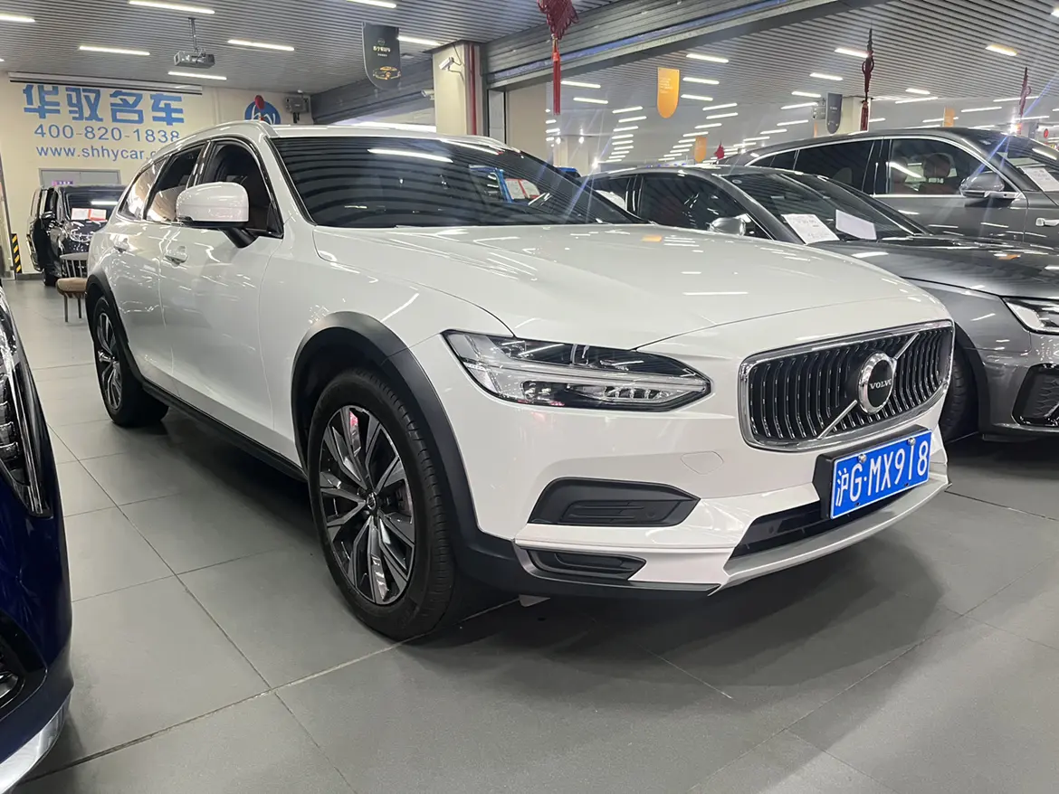 Volvo V90