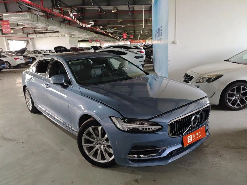 Volvo S90 PHEV