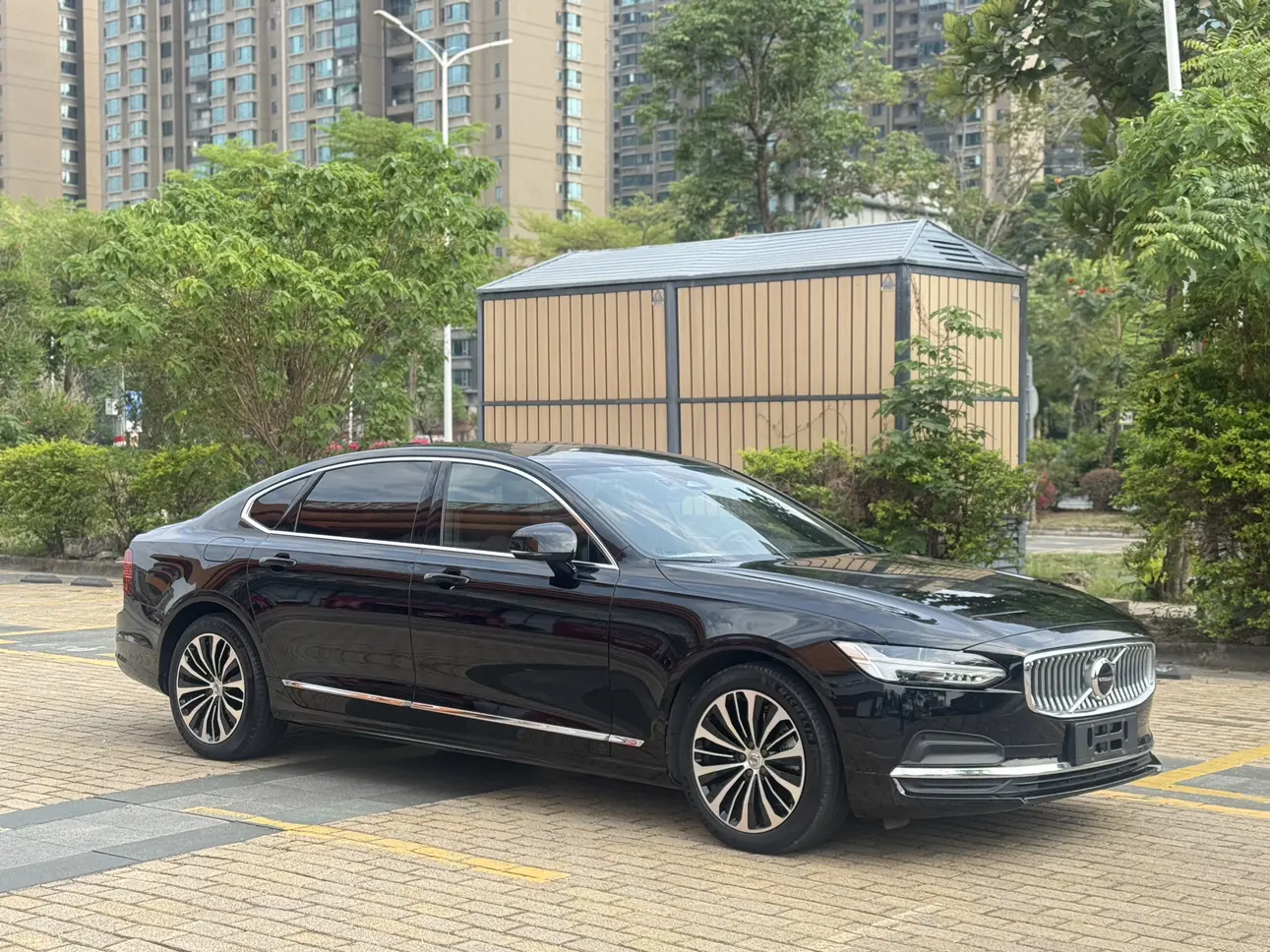 Volvo S90