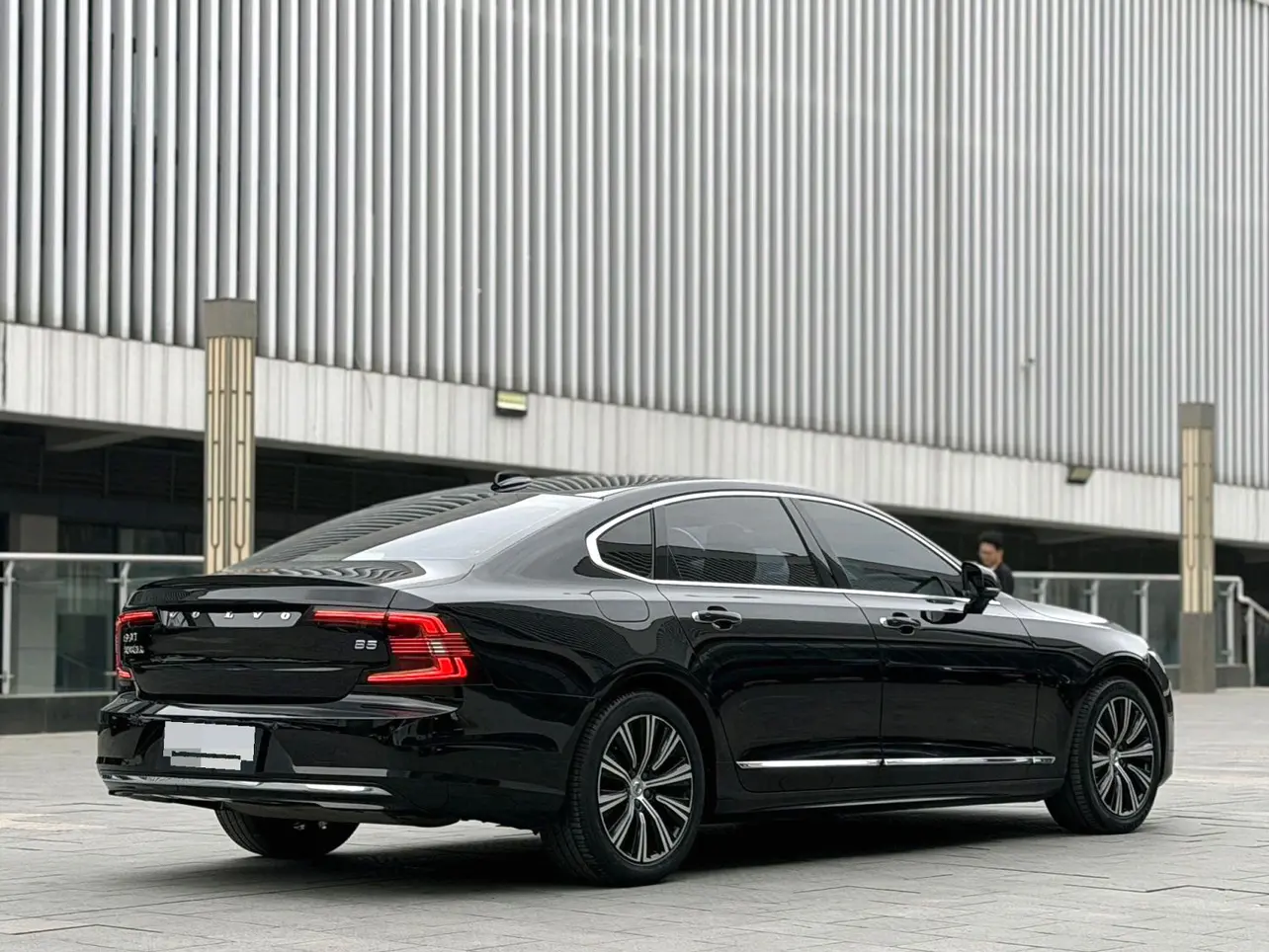 Volvo S90