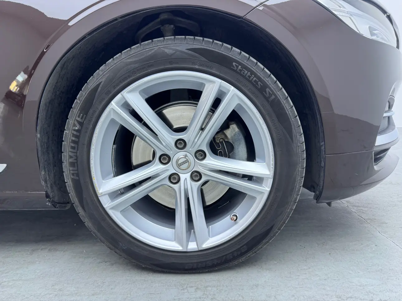 Volvo S90