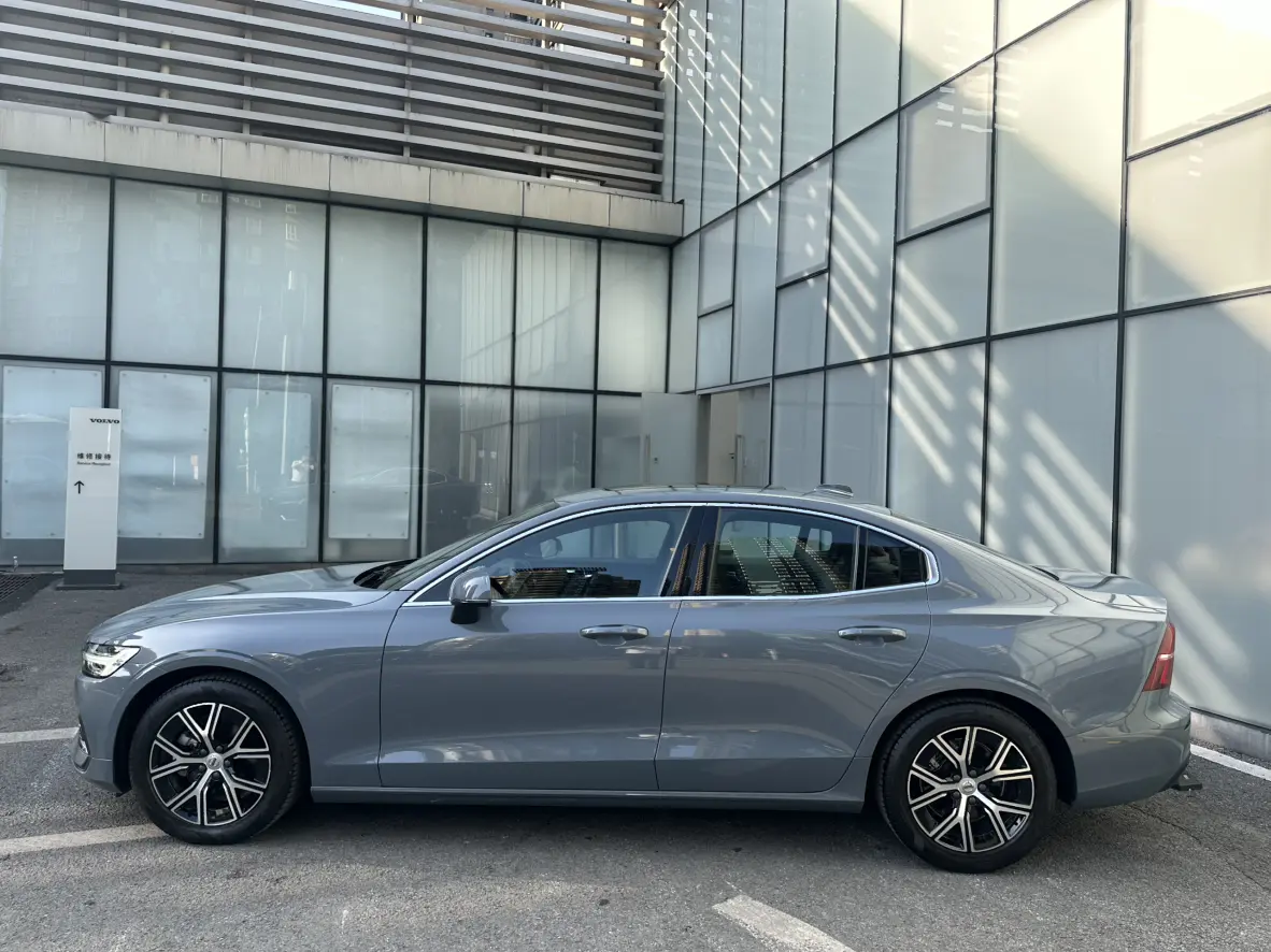 Volvo S60