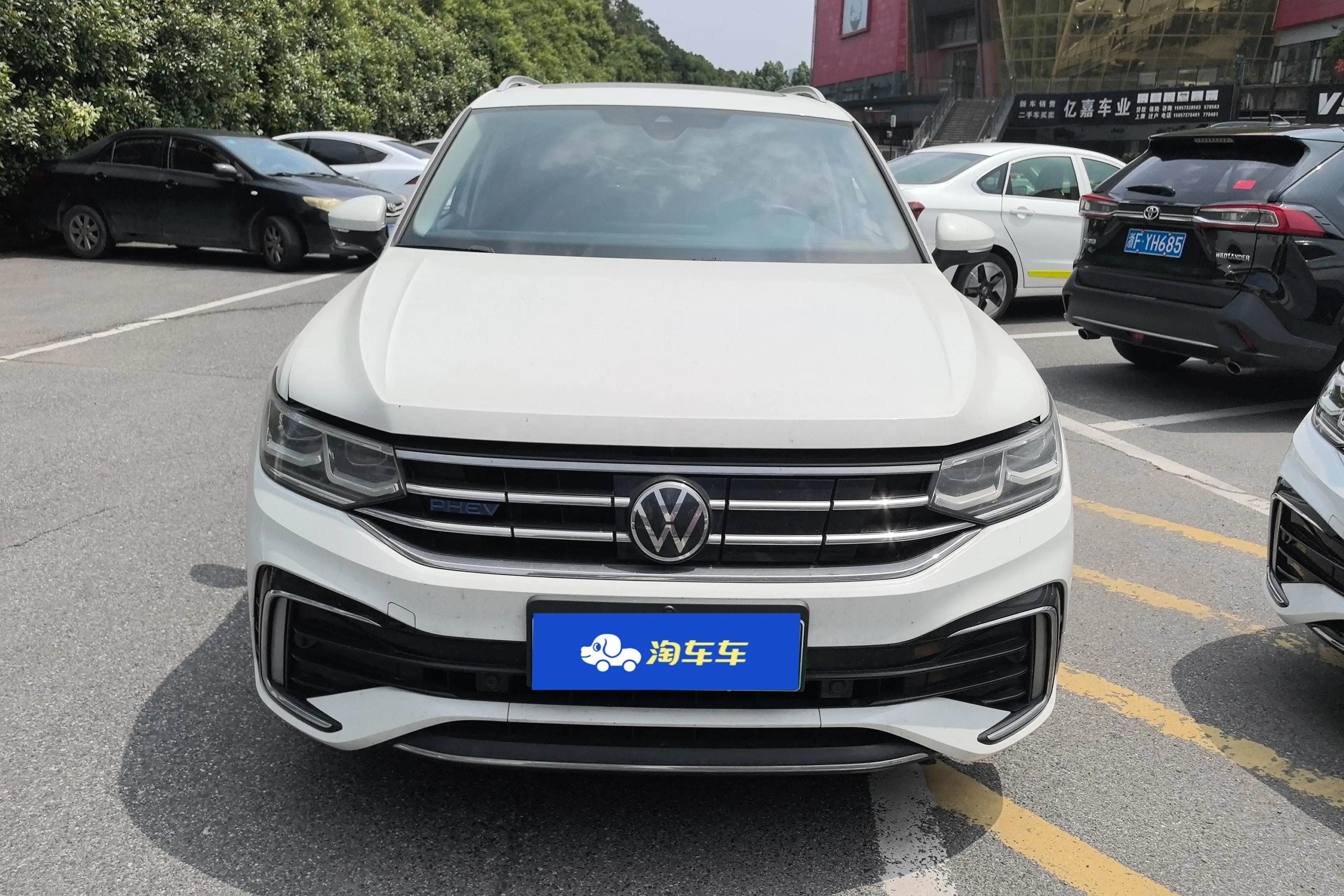 Volkswagen Tiguan L PHEV