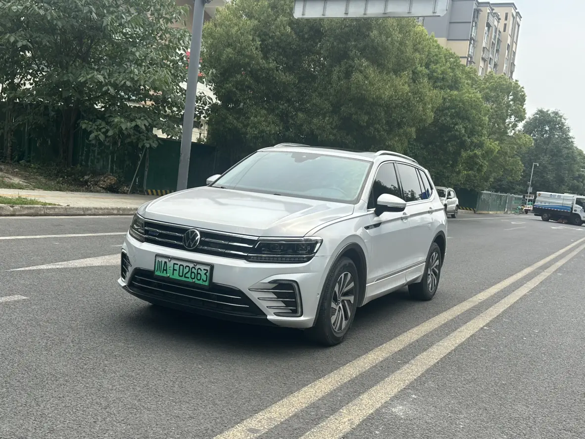 Volkswagen Tiguan L PHEV