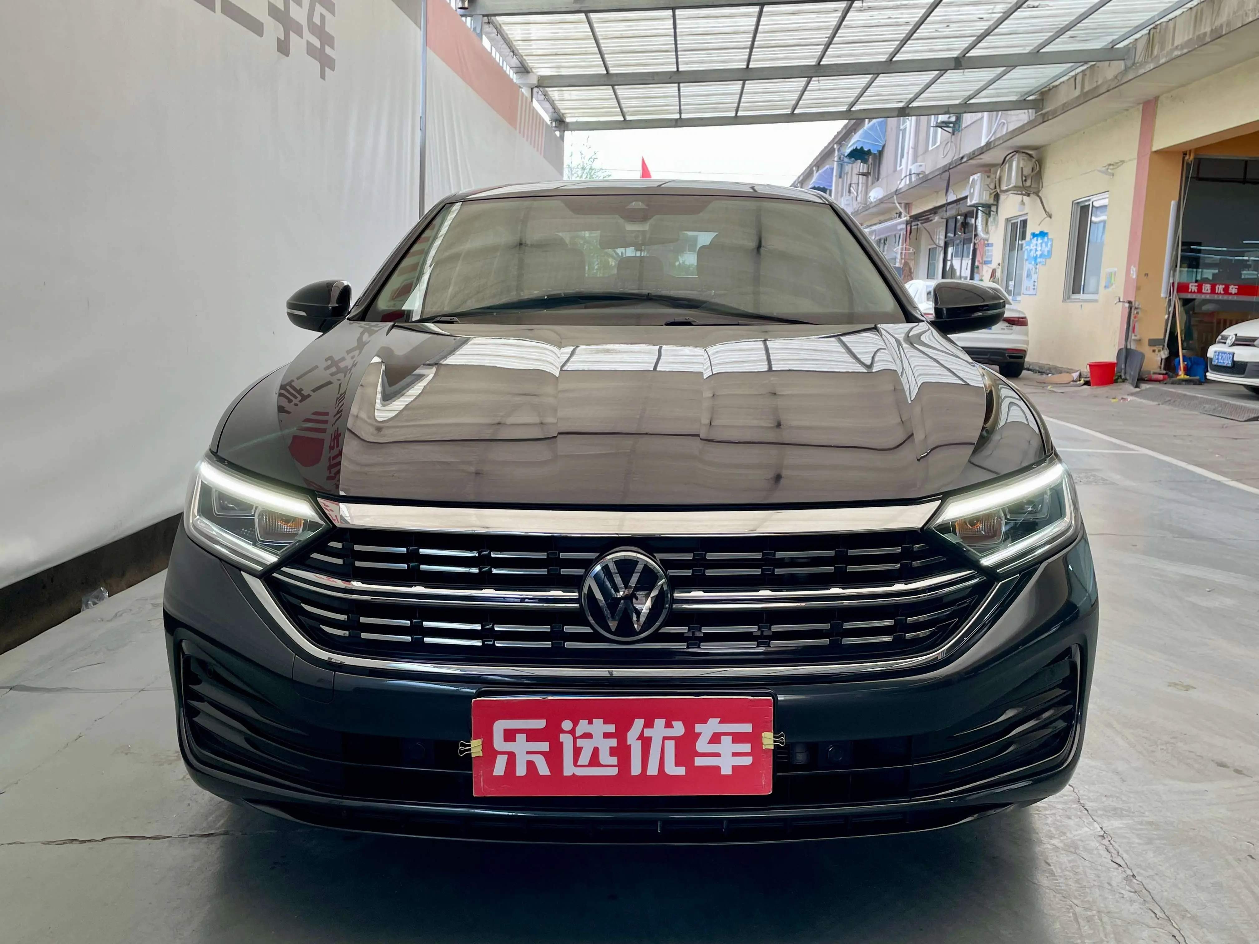 Volkswagen Sagitar