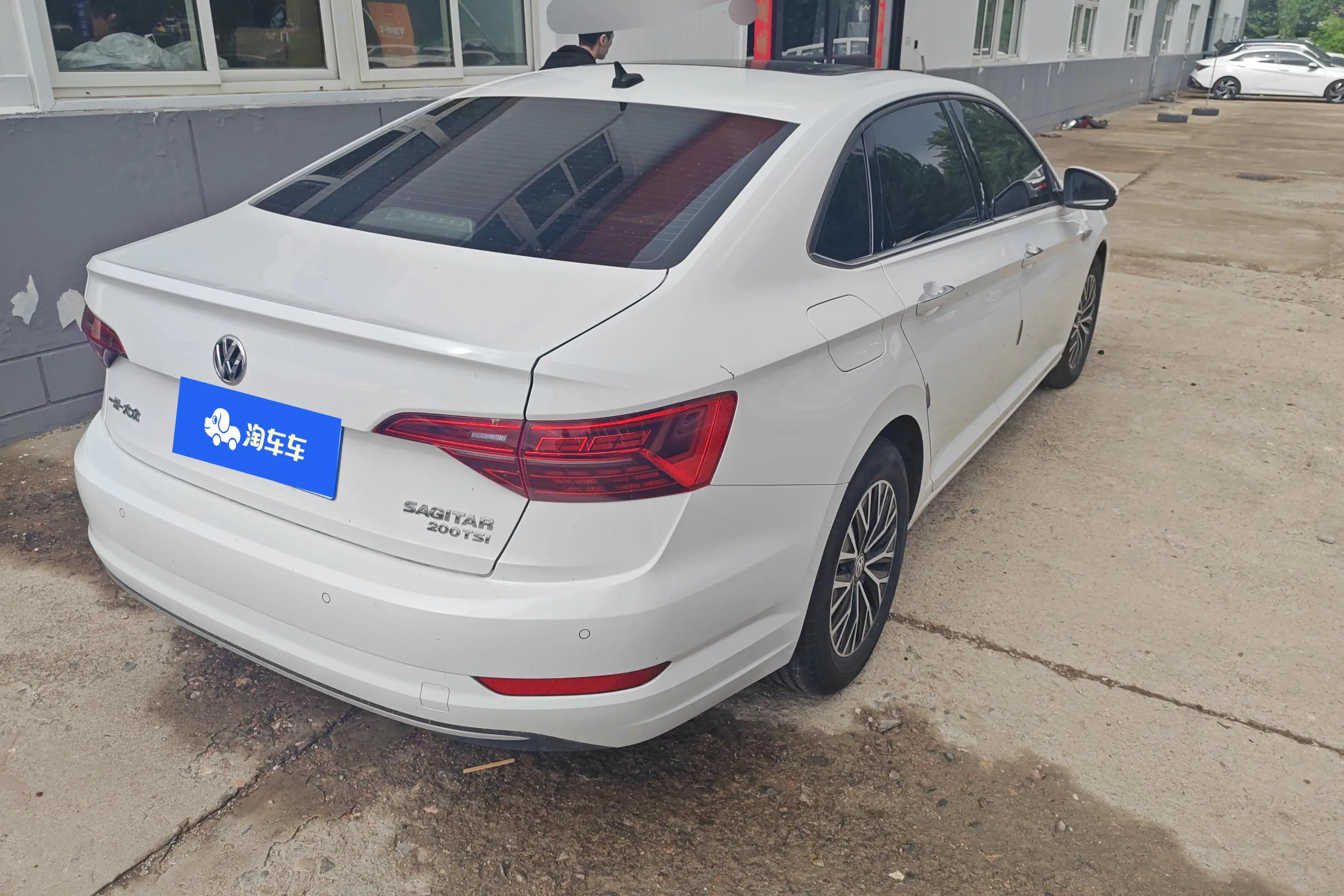 Volkswagen Sagitar
