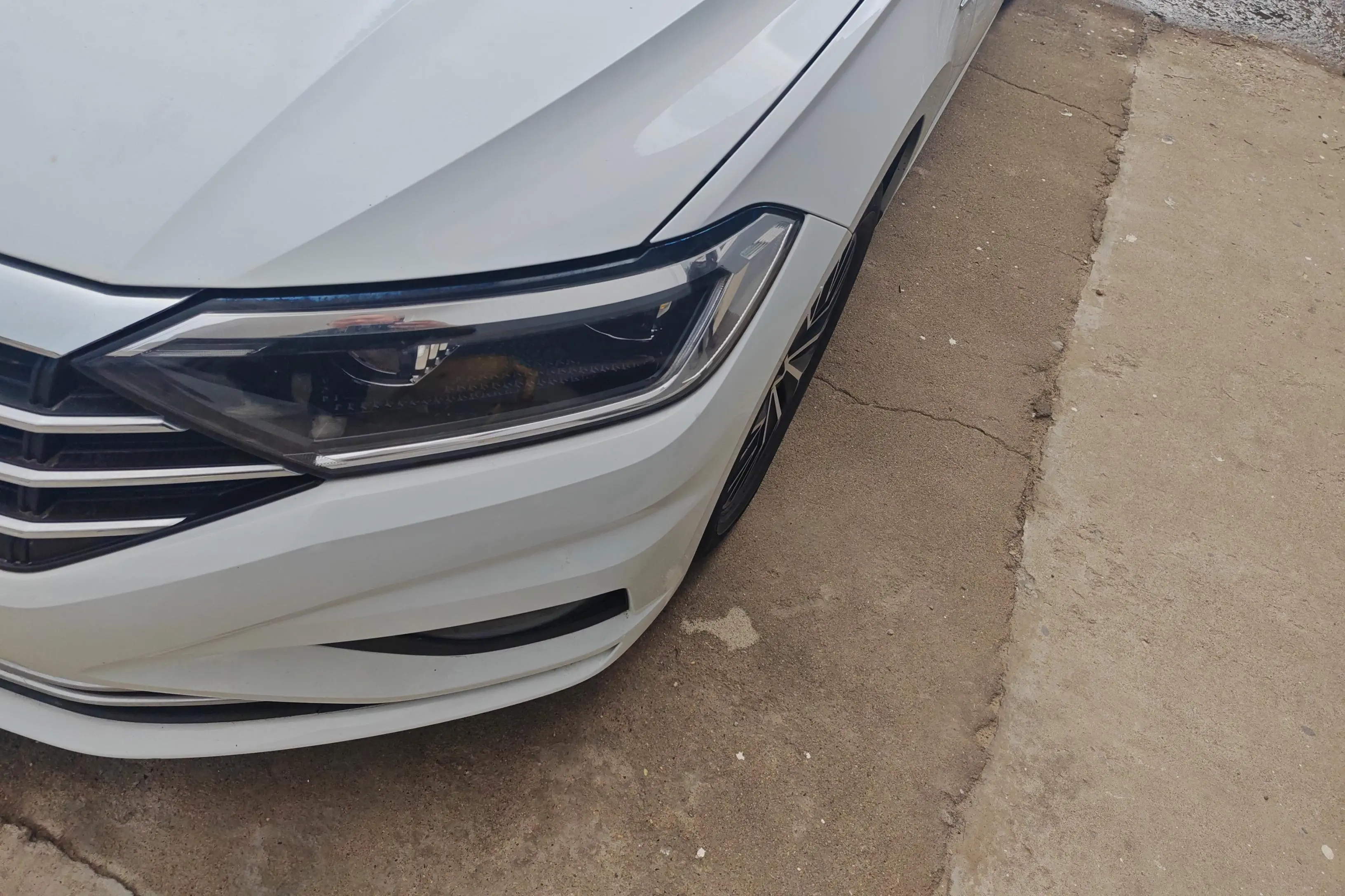 Volkswagen Sagitar
