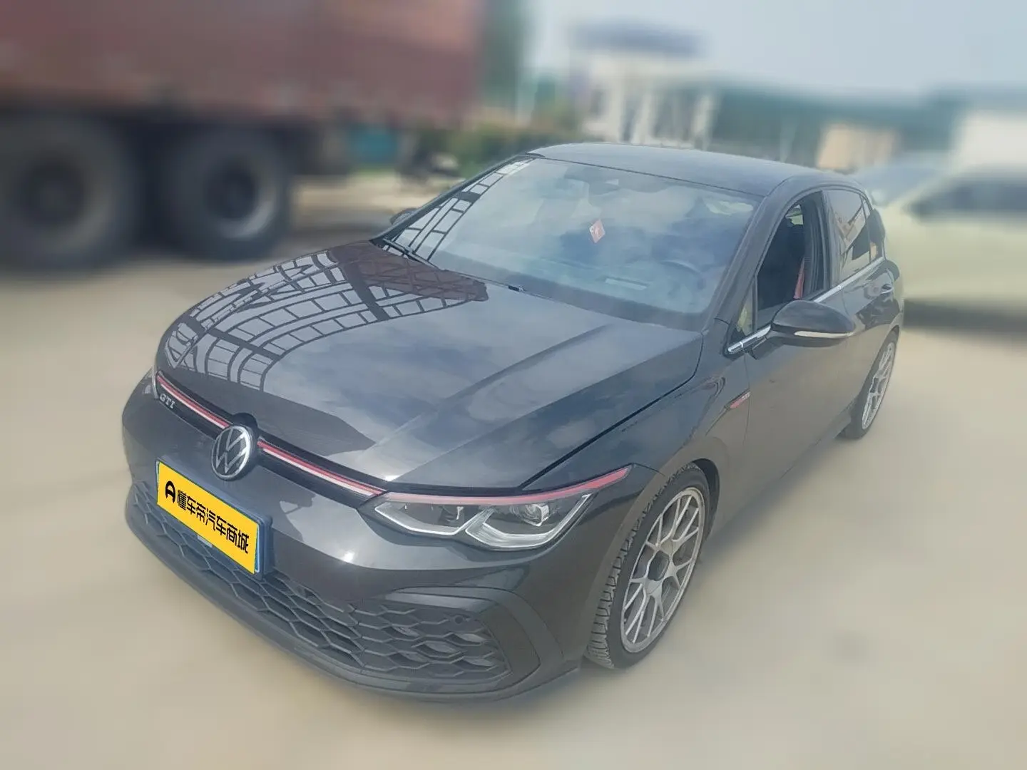 Volkswagen Golf GTI