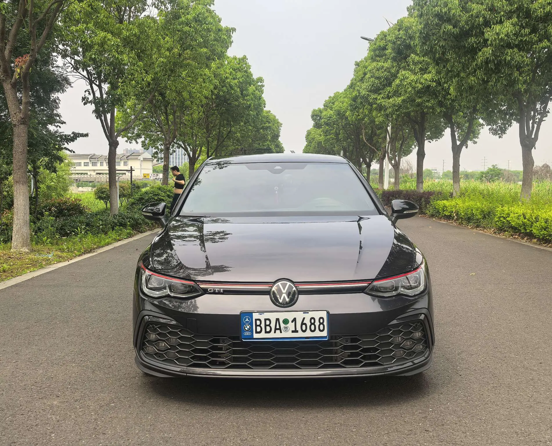 Volkswagen Golf GTI