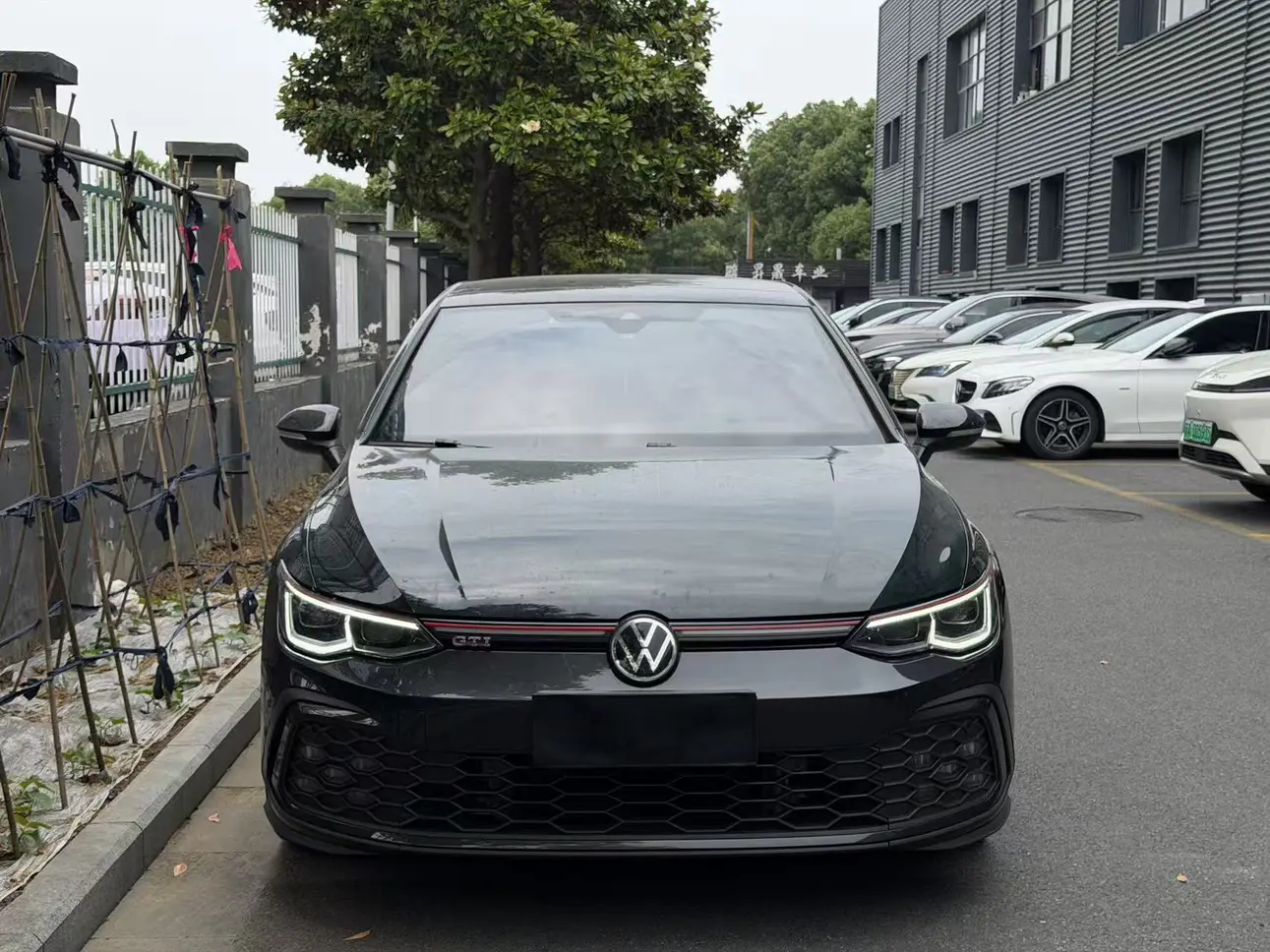 Volkswagen Golf GTI