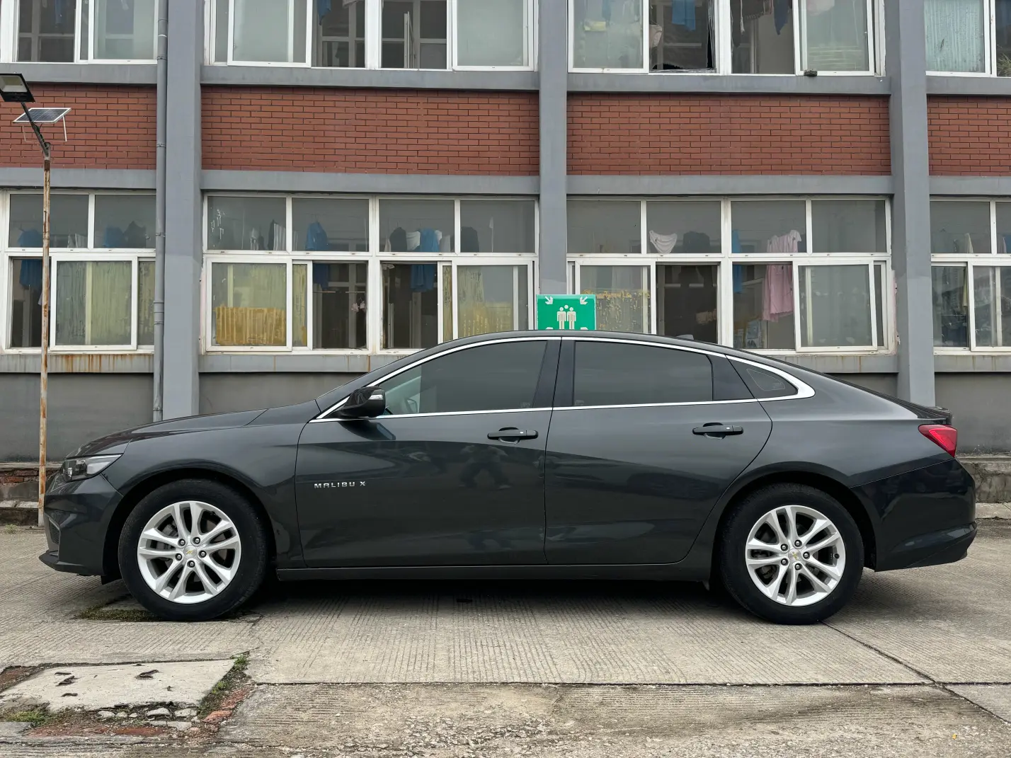 Chevrolet Malibu XL