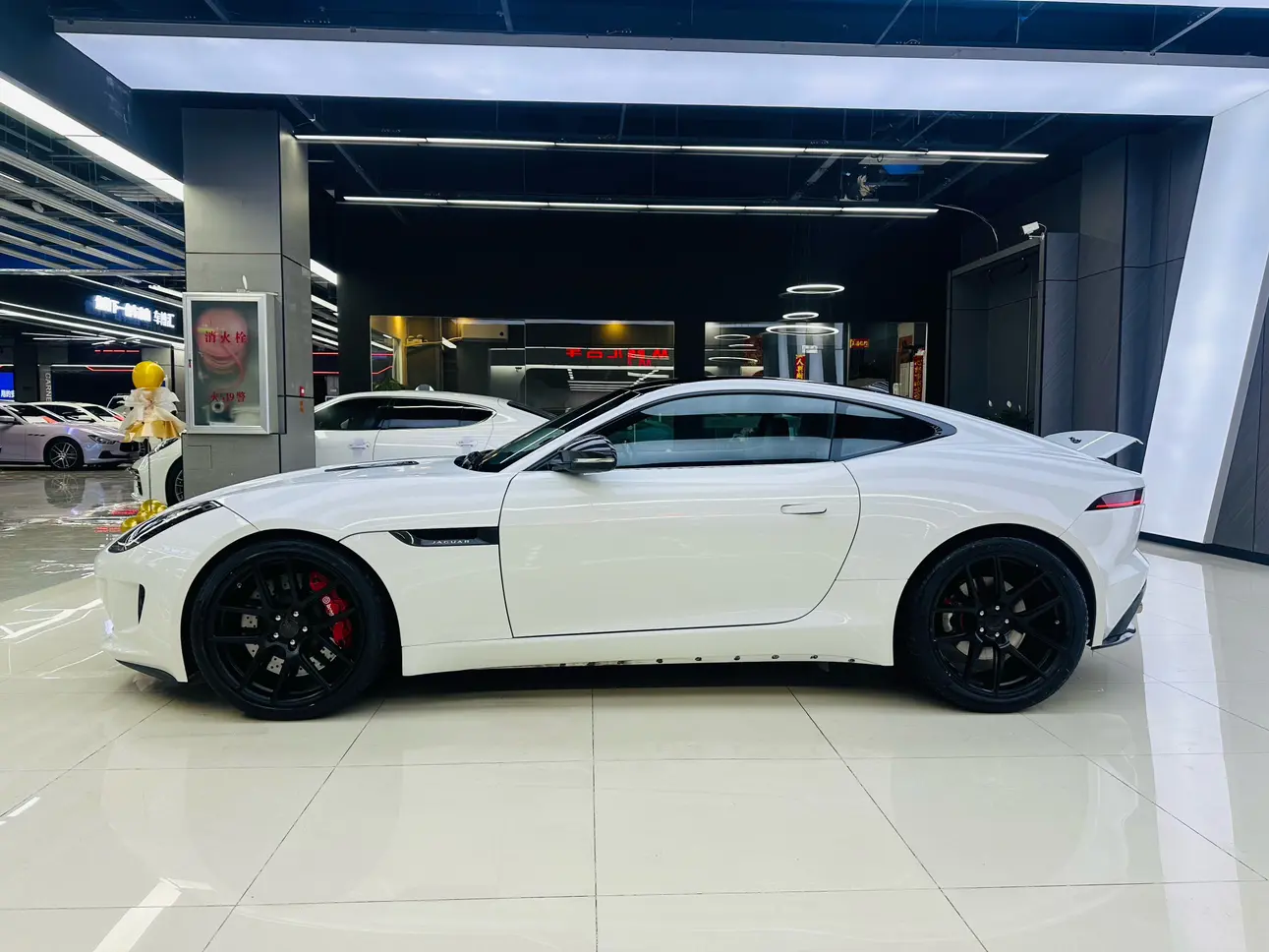 Jaguar F-TYPE