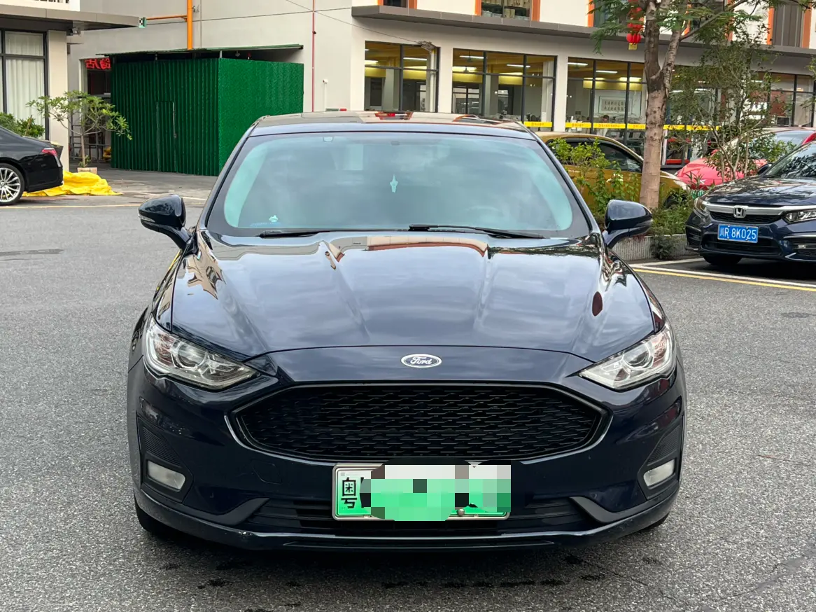 Ford Mondeo PHEV