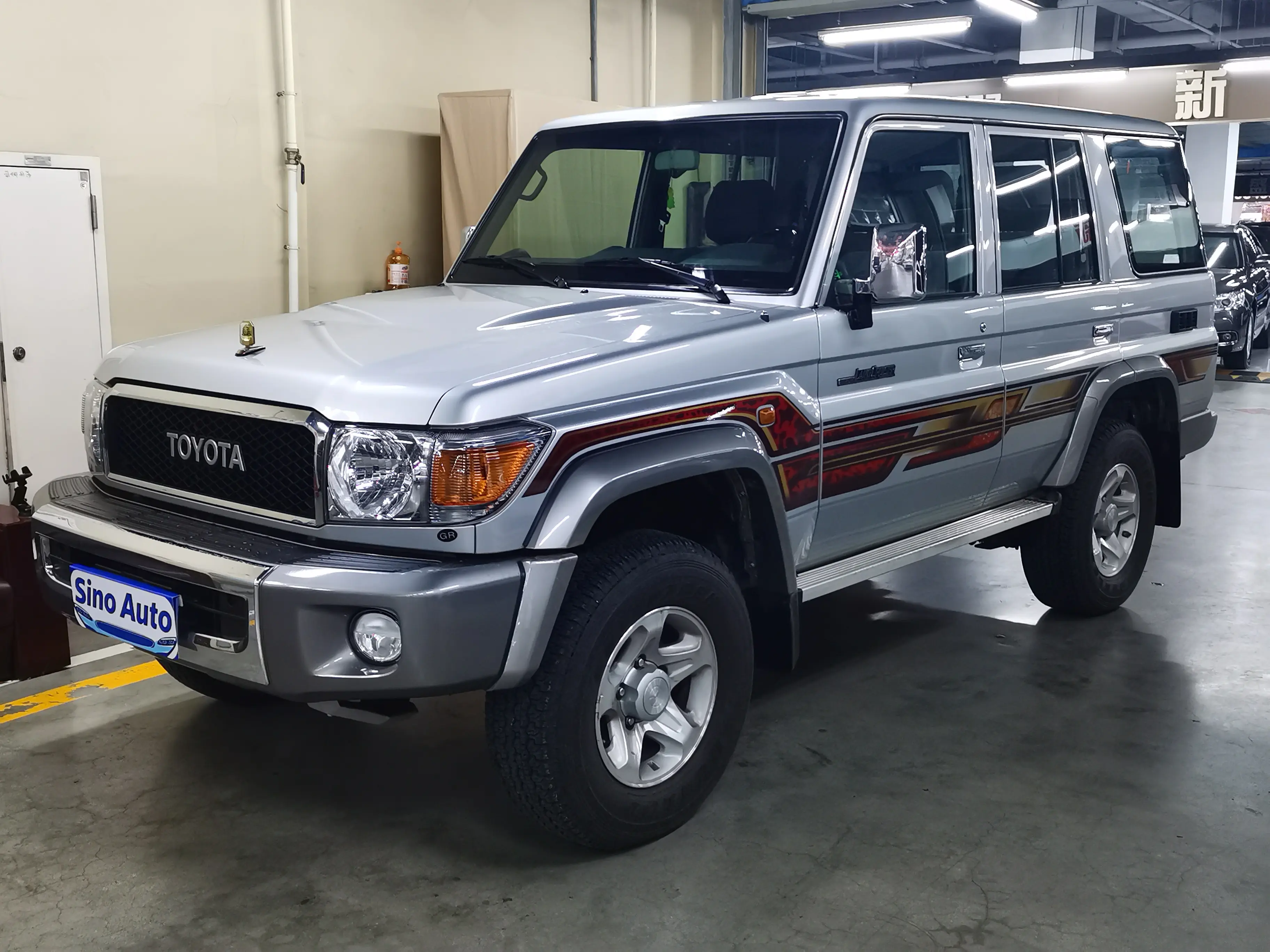 Toyota Land Cruiser 70 Series