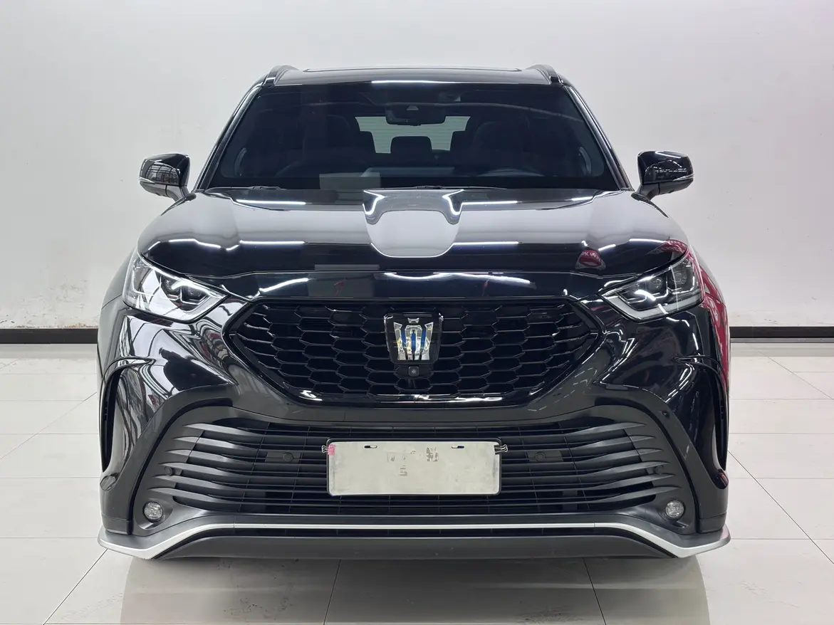 Toyota Crown Kluger