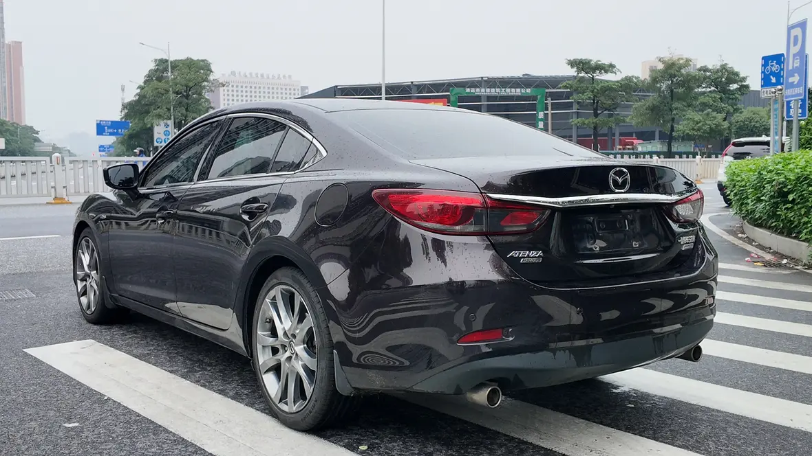Mazda Atenza