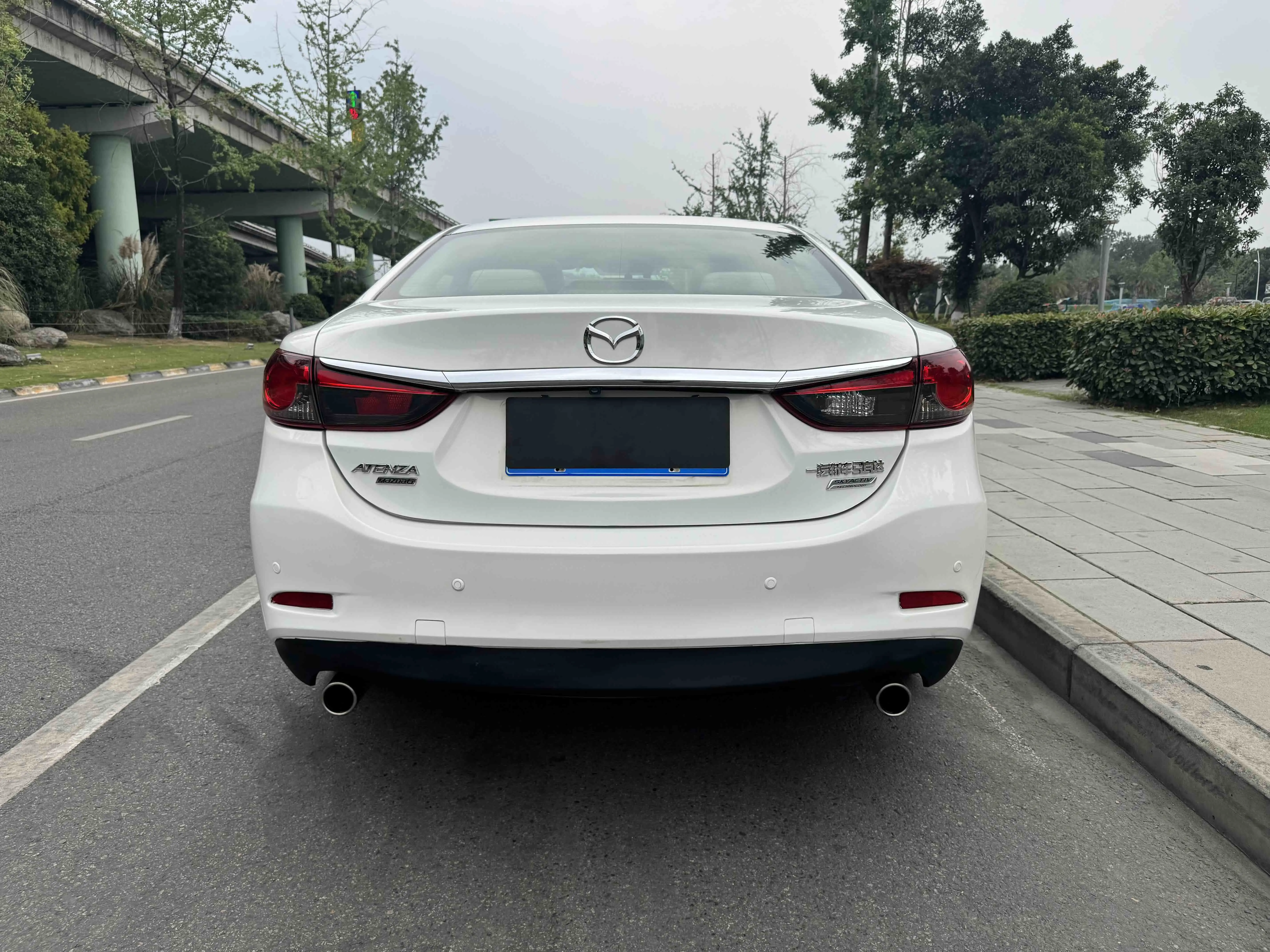 Mazda Atenza