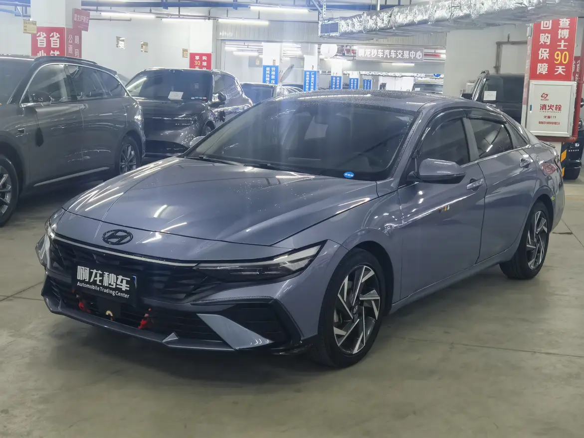 Hyundai Elantra