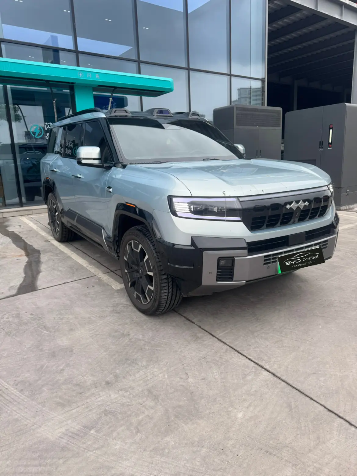 BYD Leopard Leopard 8