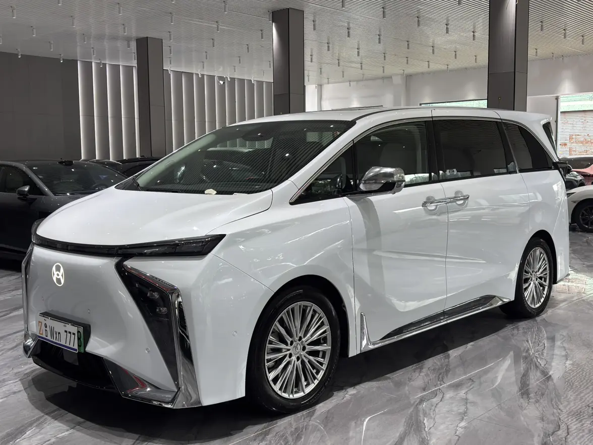 HYCAN Hechuang V09