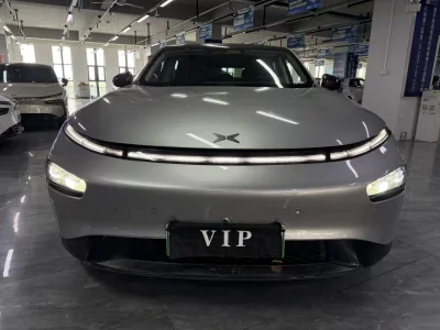 Xpeng P7