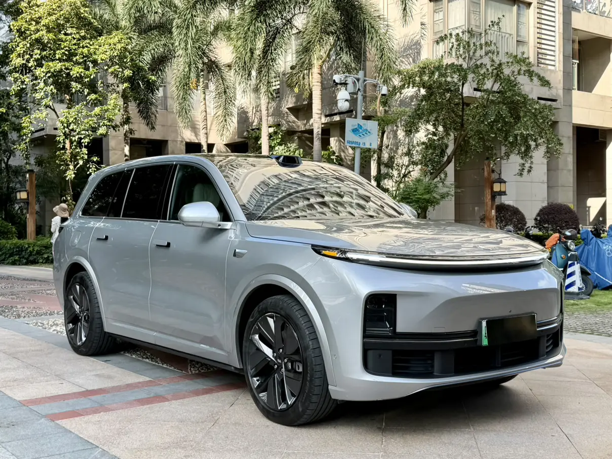Lixiang L9