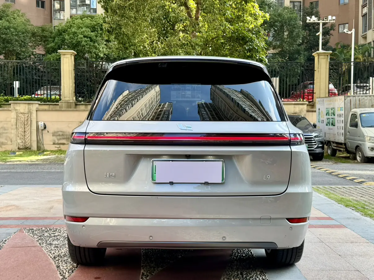 Lixiang L9